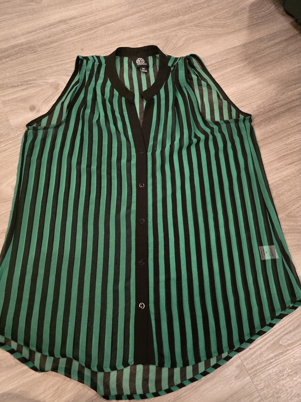 bobeau Black and Green Vertical Stripe Sleeveless Button Down